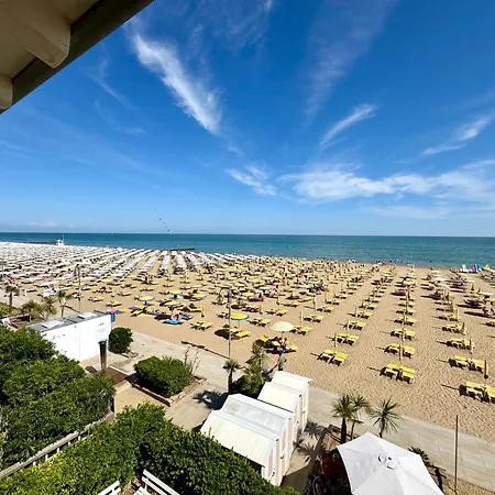 Fronte Mare - Carraro Immobiliare - Family Lido di Jesolo