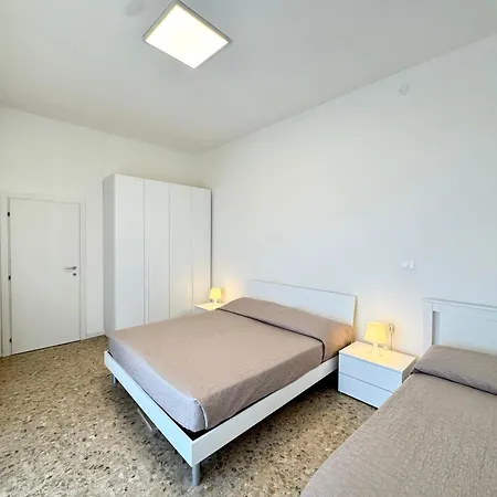 Fronte Mare - Carraro Immobiliare - Family * Lido di Jesolo