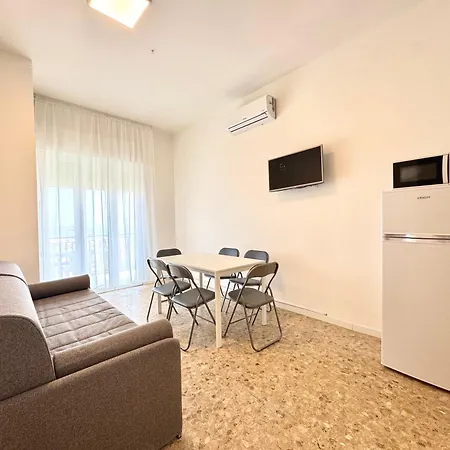 Fronte Mare-carraro Immobiliare - Family Appartamento