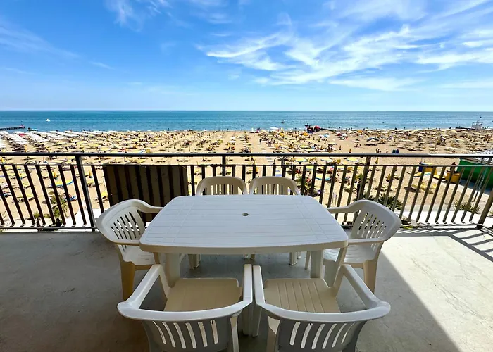 Villa Fronte Mare-Carraro Immobiliare Jesolo - Family Apartments