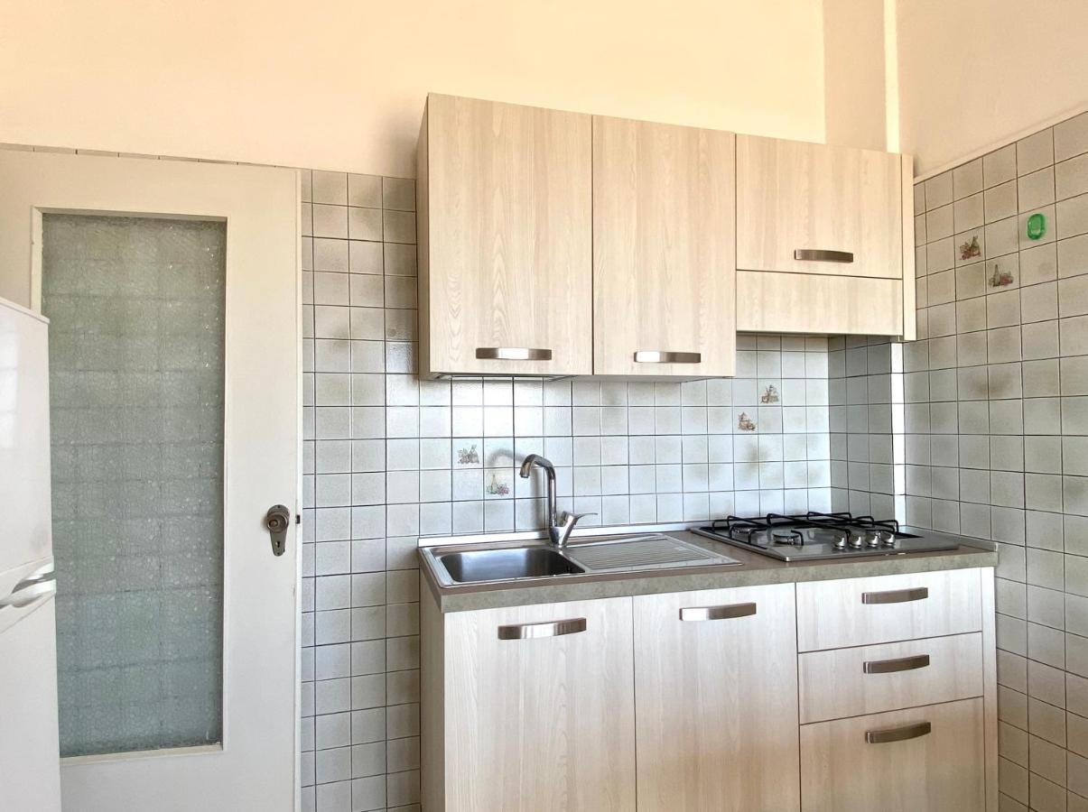 Apartment Fronte Mare-carraro Immobiliare - Family Lido di Jesolo