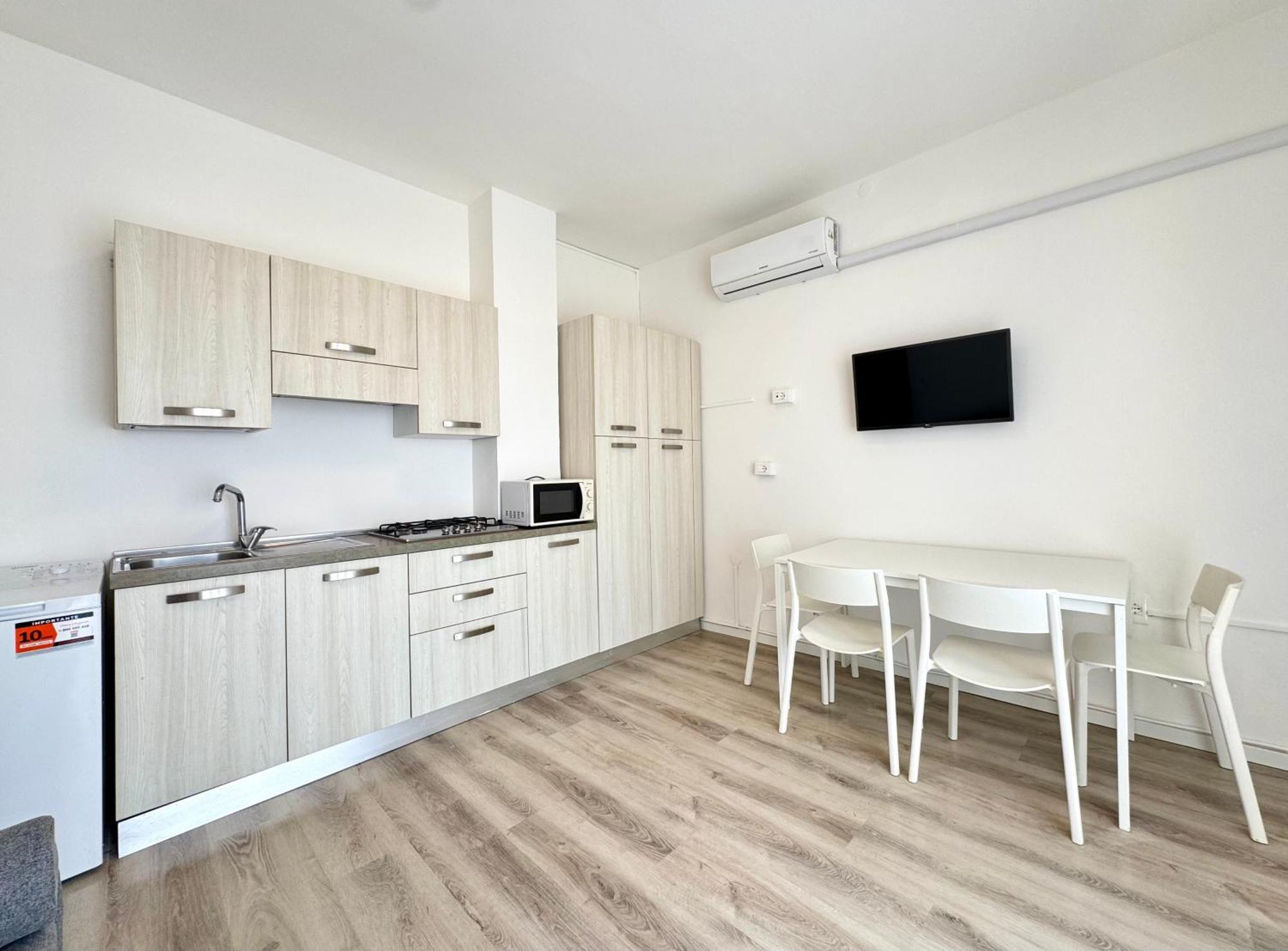 Appartamento Villa Fronte Mare-Carraro Immobiliare Jesolo - Family Apartments