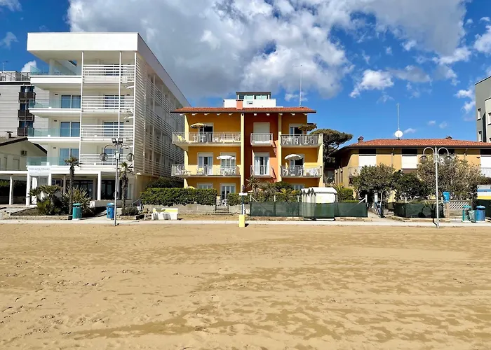 Villa Fronte Mare-Carraro Immobiliare Jesolo
